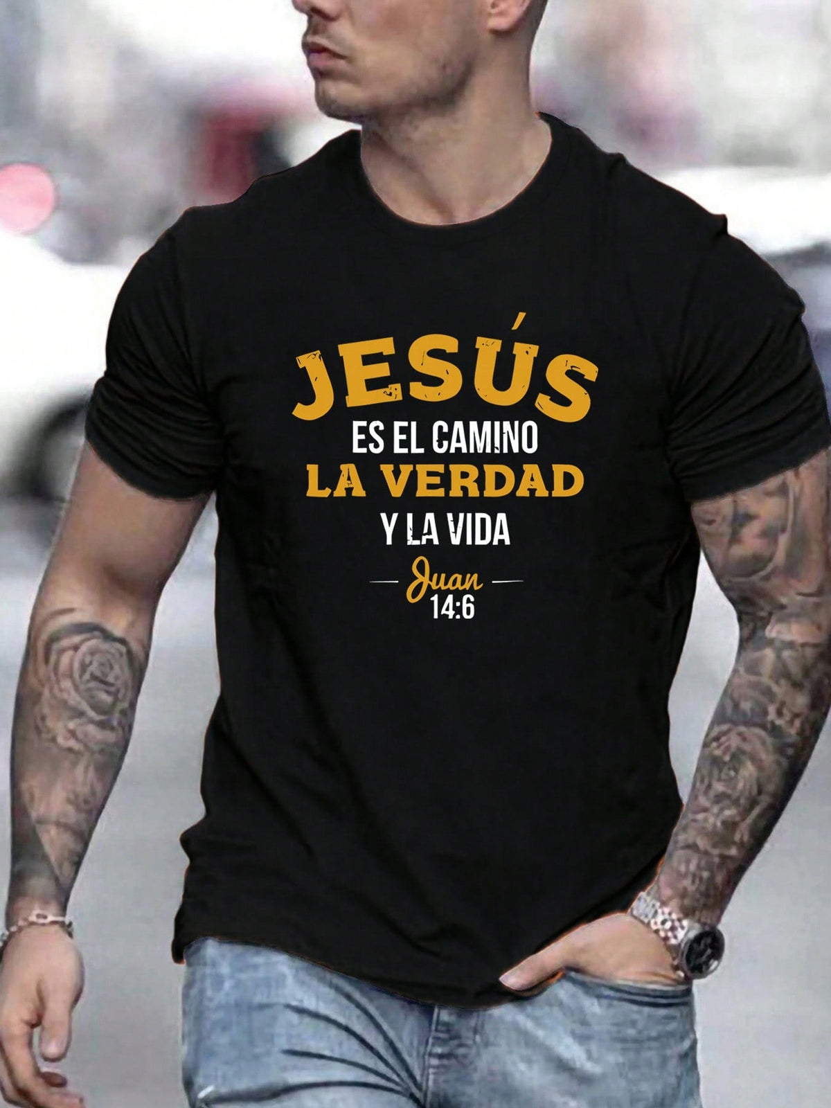 Men's Spanish Christian Bible Verse T-Shirt, Jesus Es El product image 2