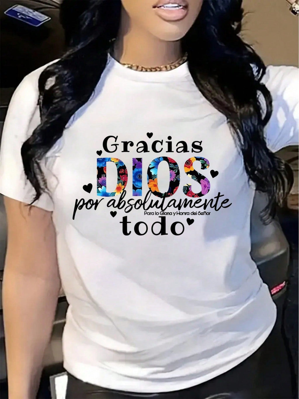 Women's Spanish Christian Graphic T-Shirt, Gracias Dios Por product image 2