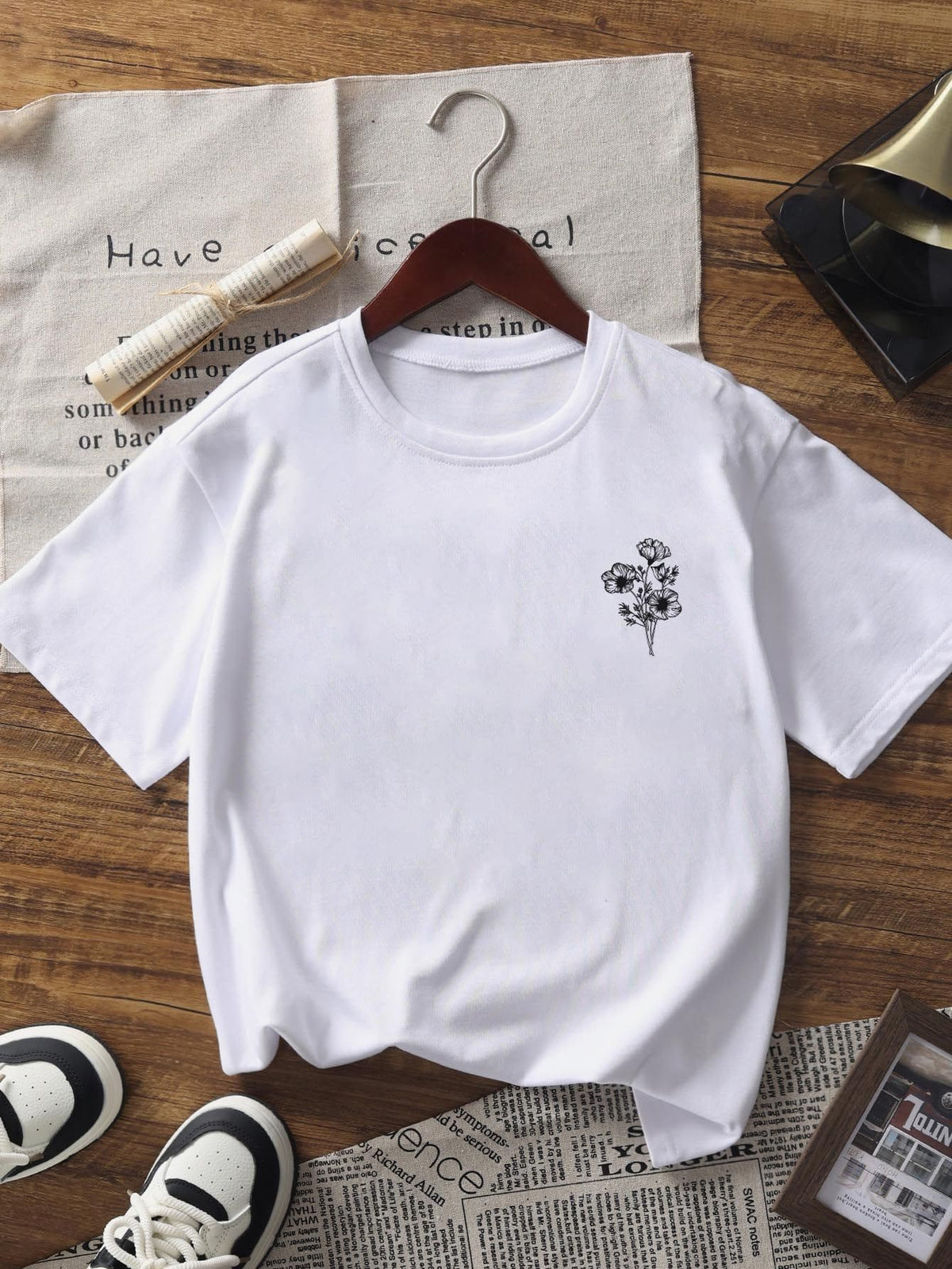 Women's Back Print Floral & Butterfly Graphic T‑Shirt, Be product image 2