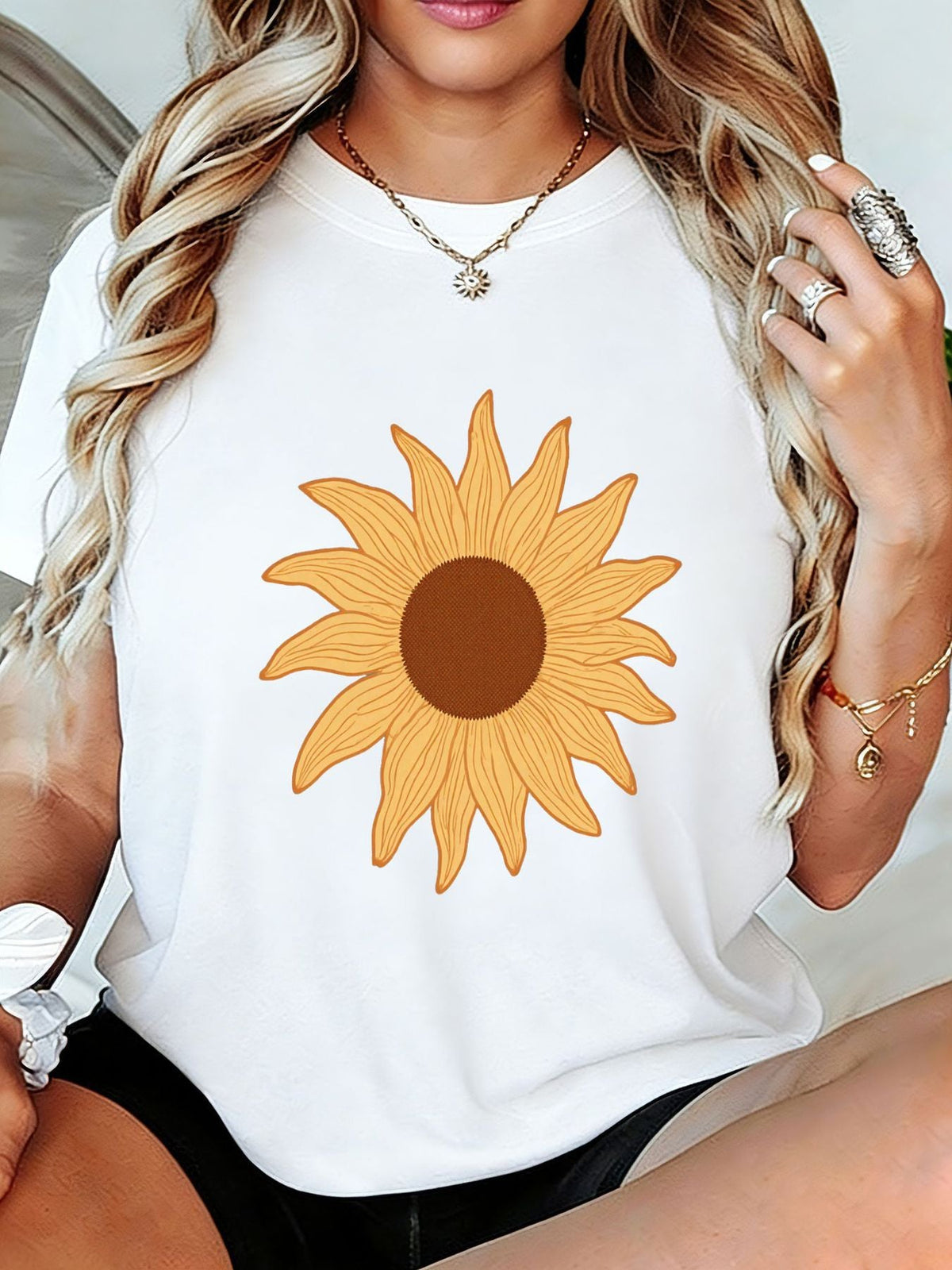 Sunflower Graphic Print T-Shirt for Women - Casual Short product image 3