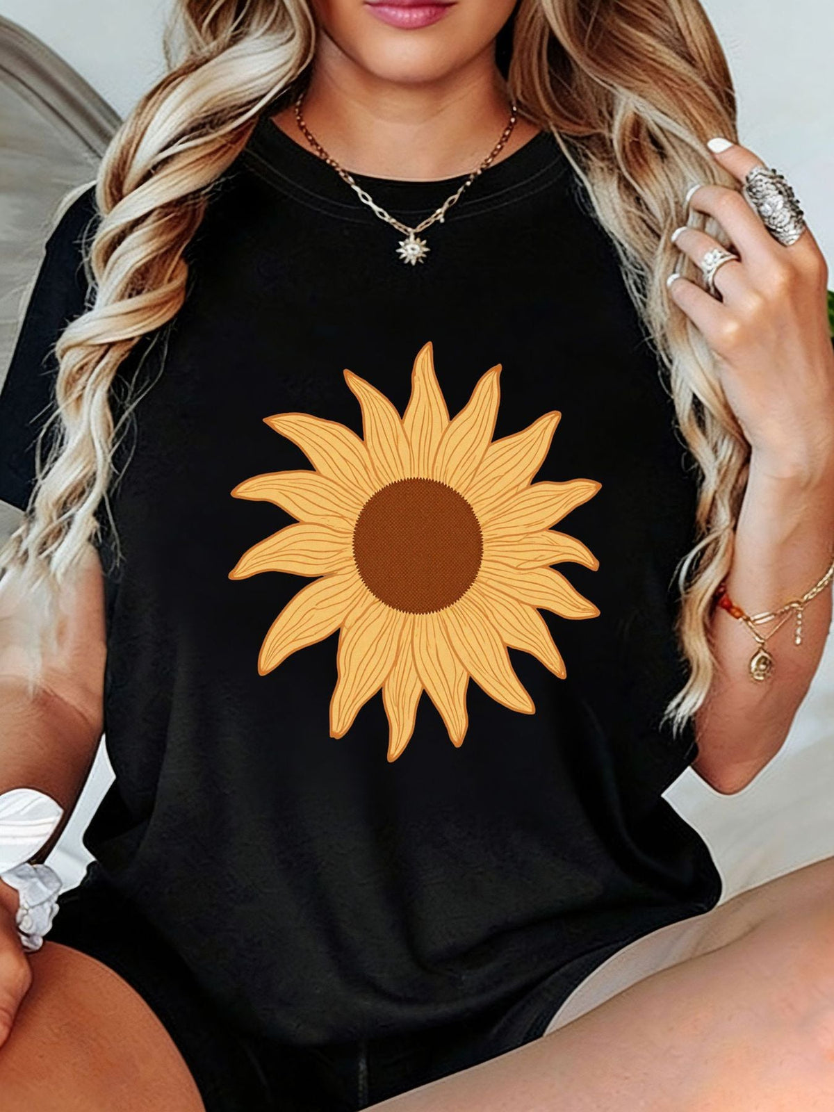 Sunflower Graphic Print T-Shirt for Women - Casual Short product image 2