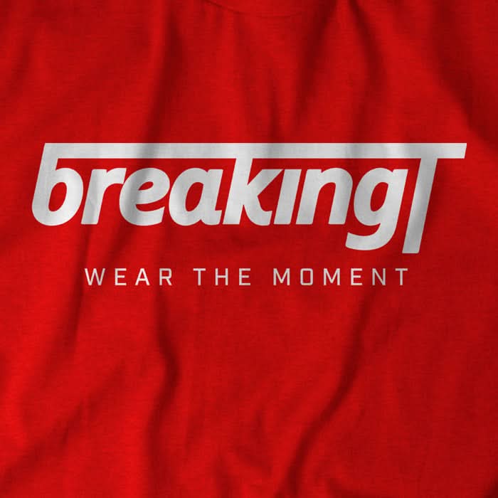 BreakingT Vintage Logo Shirt product image 3
