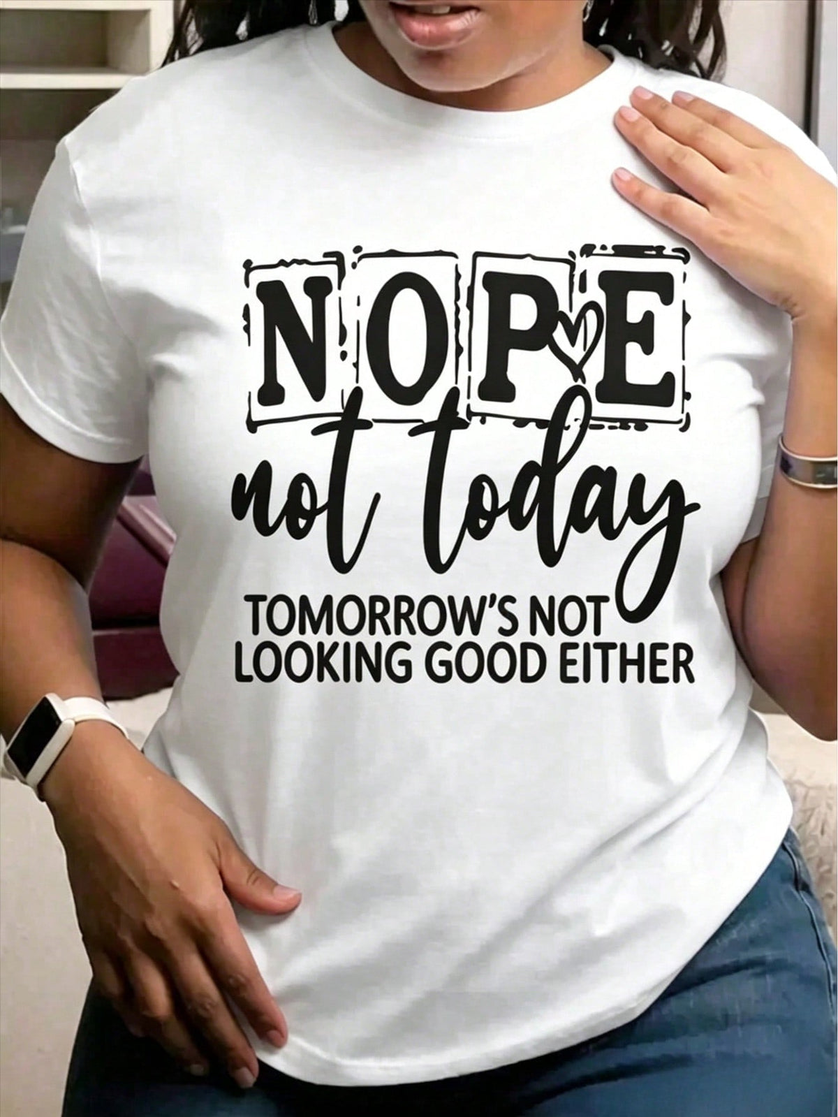 Women's Casual Crew Neck Short Sleeve T-Shirt With Creative product image 1