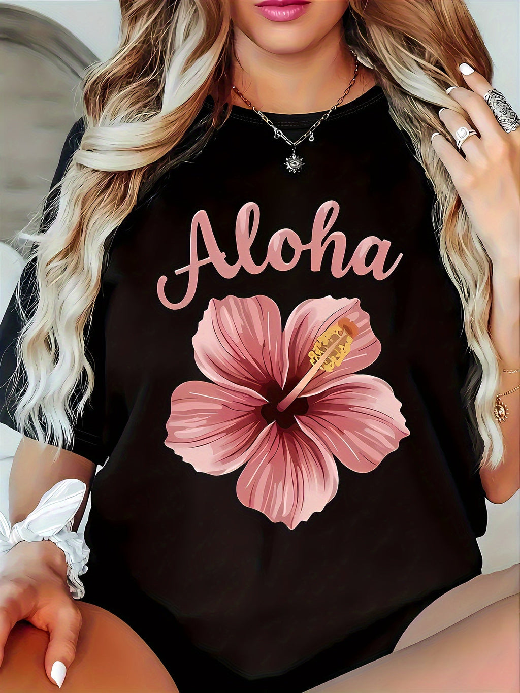 floral-print T-shirt featuring "ALOHA" lettering—crew-neck product image 2