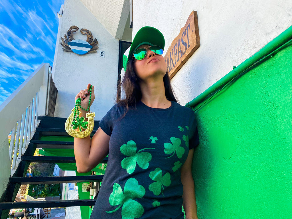 Glitter Shamrocks Women's T Shirt product image 5