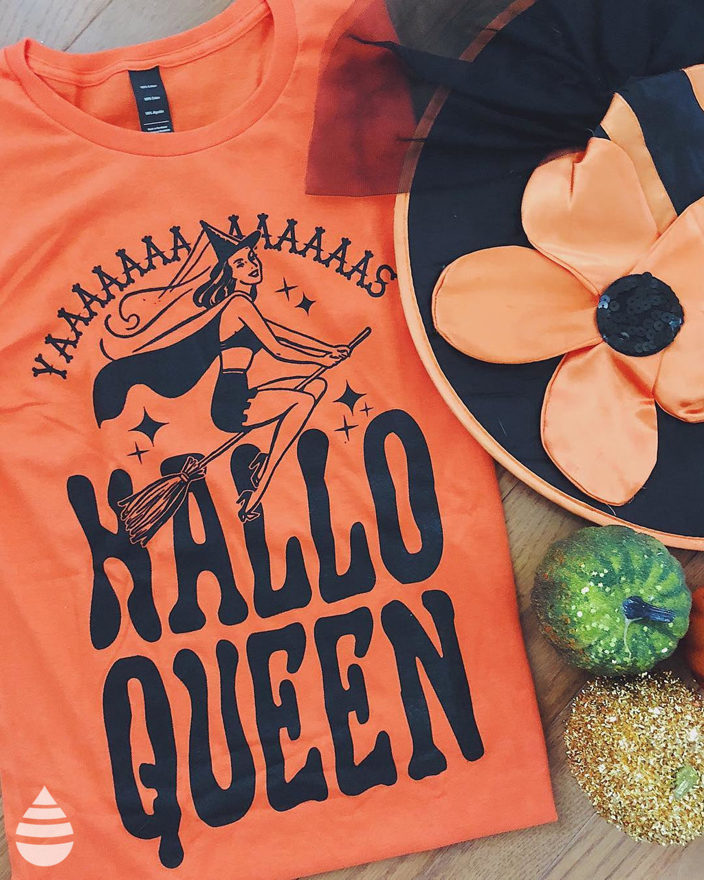 HalloQueen Women's T Shirt product image 2